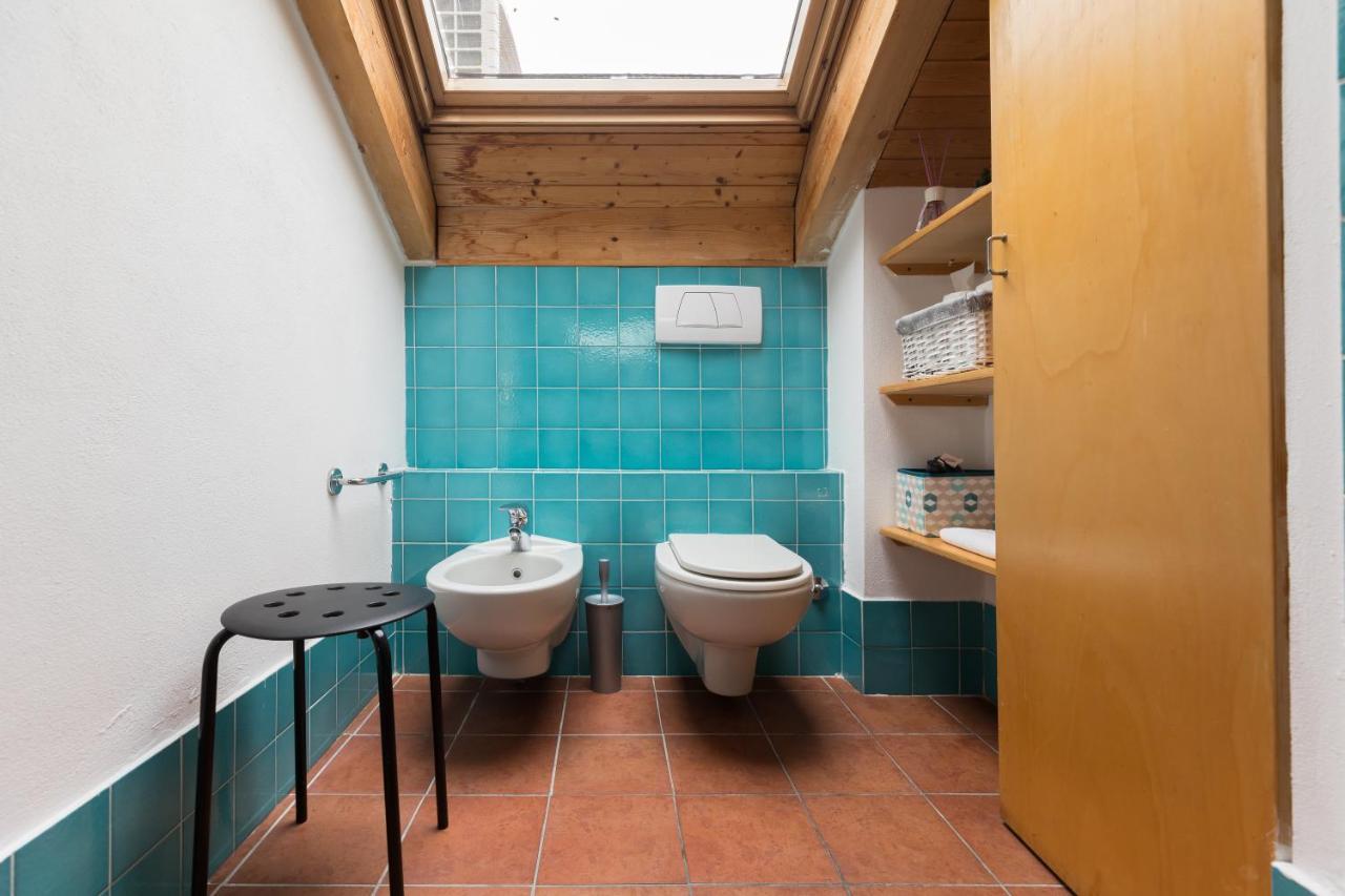 Milano Apartments Mortara Bagian luar foto